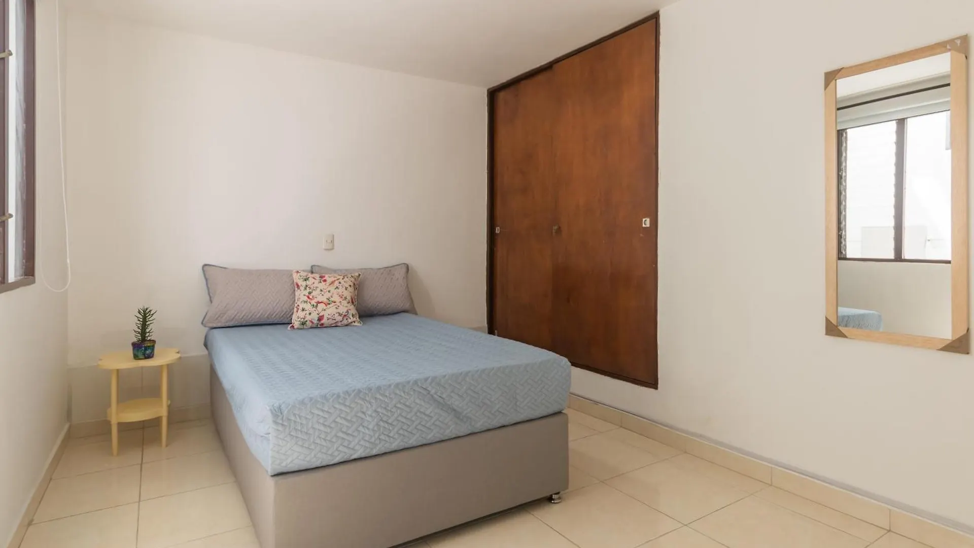 Casa De Las Flores En Medellín 0*,  Colombia